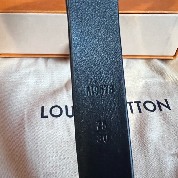 Louis Vuitton belt - Picture 4 of 9